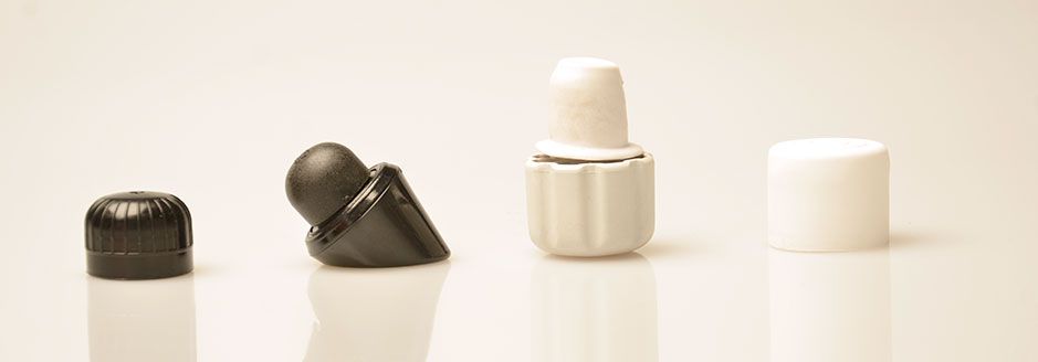Plastic plugs and plastic closures by Sumbermex